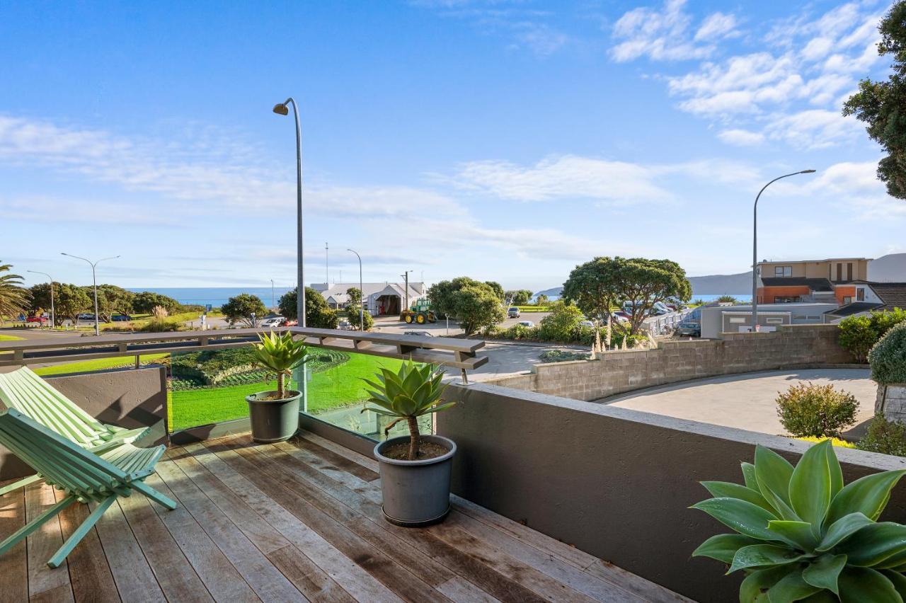 Apartment 4A - By The Beach Paraparaumu Esterno foto